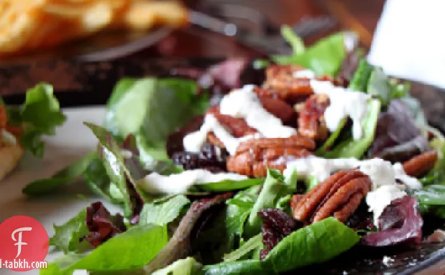 سلطة جبن الكرز