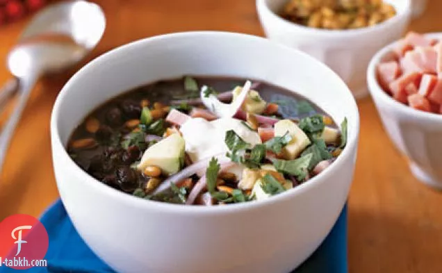 شوربة الفاصوليا السوداء الكوبية