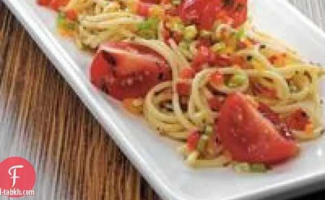 معكرونة الخضار الصيفية مع الفيتا