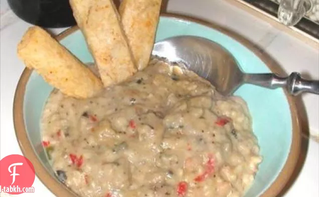 بابا غنوجة (سلطة الباذنجان مع الطحينة)