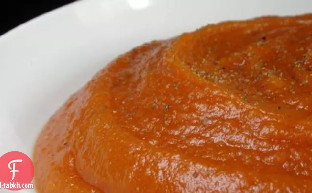 حساء اليقطين والطماطم