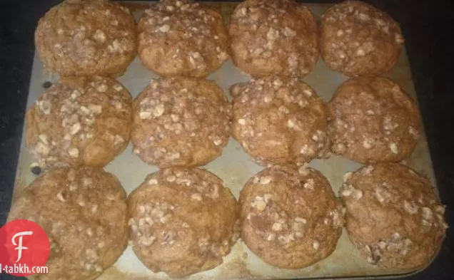 فطائر اليقطين والتوابل (مثل دانكن دونتس)