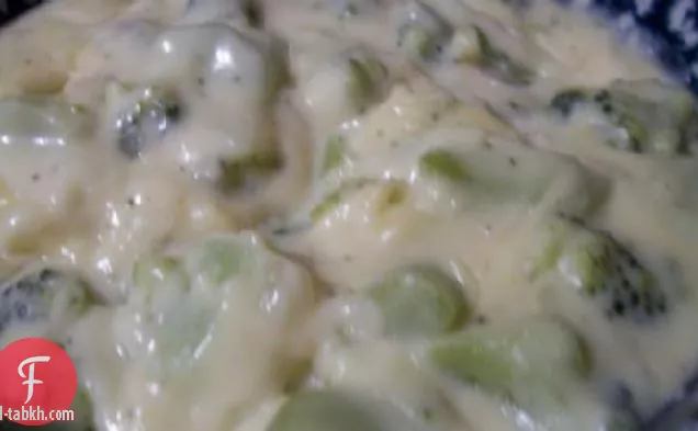 شوربة شوربة جبن البروكلي