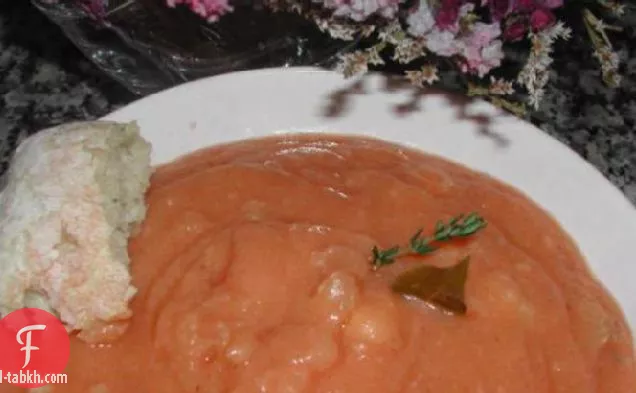 حساء القرنبيط والبطاطس (نباتي)