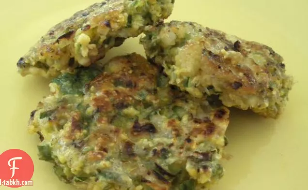 الفاصوليا الحمراء الجنوبية والأرز مع تركيا