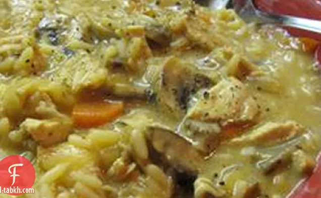 حساء الدجاج والفطر