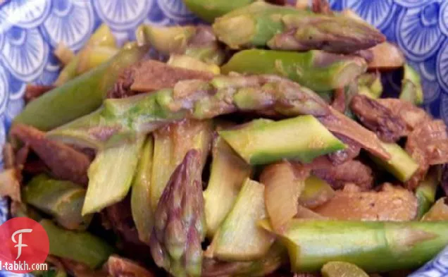 الهليون سوتيه مع الفطر شيتاكي