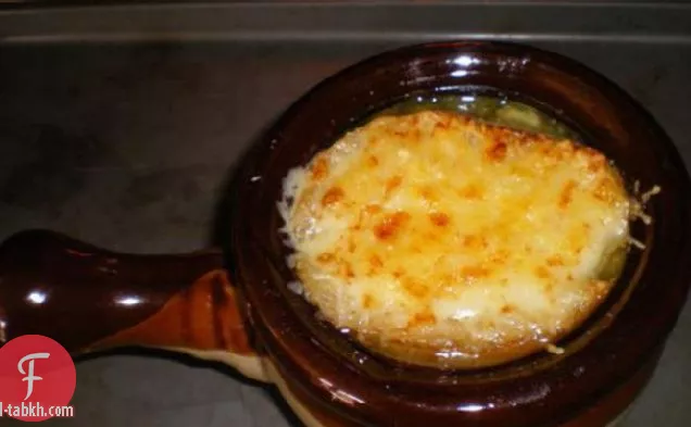 حساء البصل بيسترو مع الكراث