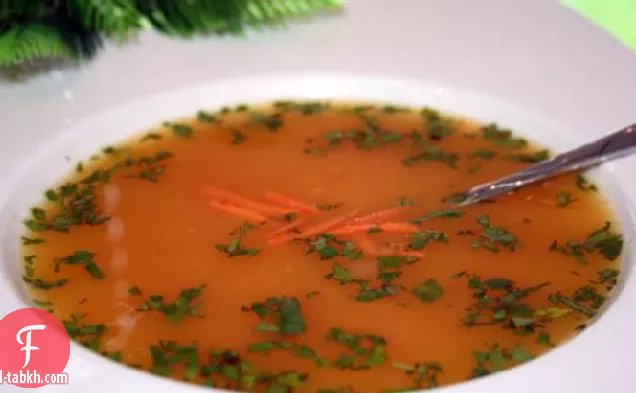 شوربة الجزر والكزبرة بالكاري