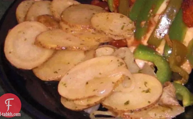 بطاطا حمراء مخبوزة
