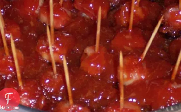 لحم الخنزير المقدد ملفوفة الكستناء المياه مع صلصة الكاتشب