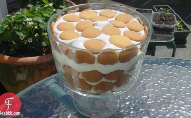 من السهل لذيذ الموز كريم الحلوى