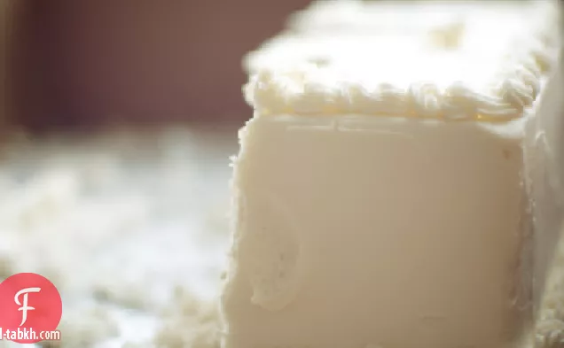كعكة بيضاء بدون بيض