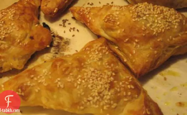سمبوسة لحم بقري حار