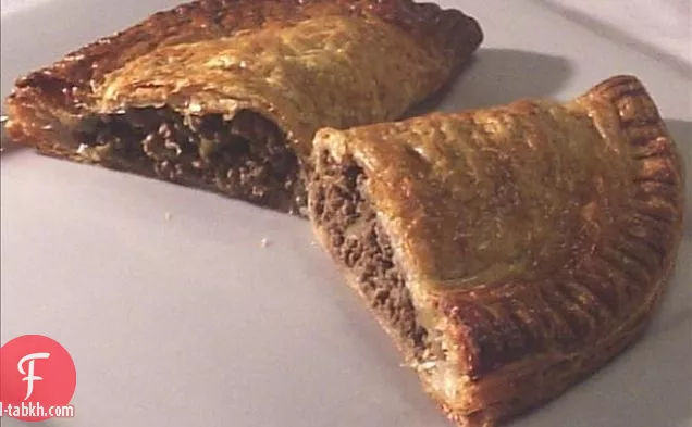 امباناداس كولومبيانا (فطائر اللحم الكولومبية)