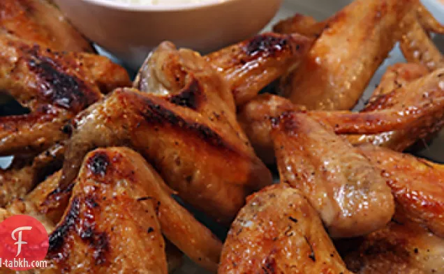 أجنحة الدجاج الزعفران