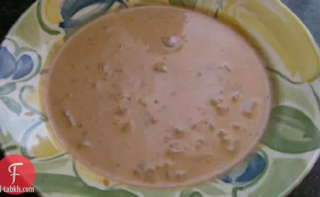 شوربة الطماطم بالجبن مع البطاطس