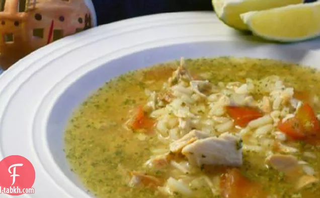 حساء أرز الدجاج المكسيكي (كالدو كانتينا)