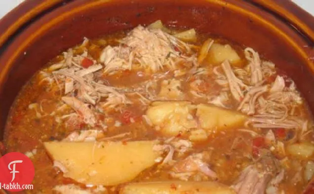 غواجيلو لحم الخنزير المتبل والبطاطس (بويركو وباباس الغواجيلو)
