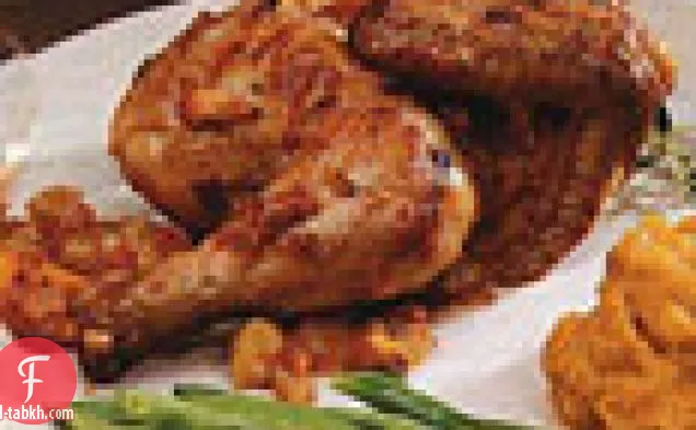 دجاج مشوي كورنيش مع صلصة الفاكهة الحارة