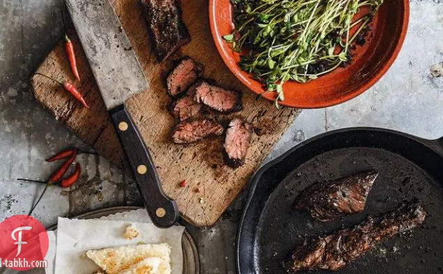 ستيك معطر مع كعك الأرز المقرمش من ' تريم