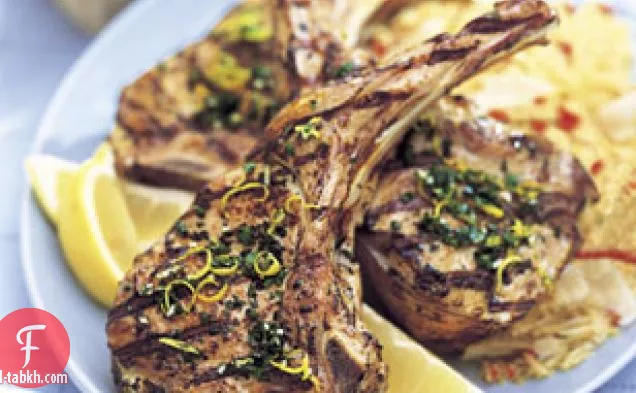 شرائح لحم العجل المشوية بالليمون والبقدونس