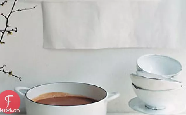 حساء الفاصوليا والمعكرونة على الطريقة الفينيسية