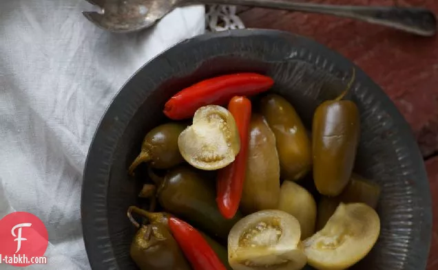 الطماطم الخضراء المخمرة
