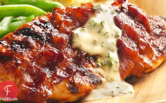 دجاج مشوي ملفوف باللحم المقدد