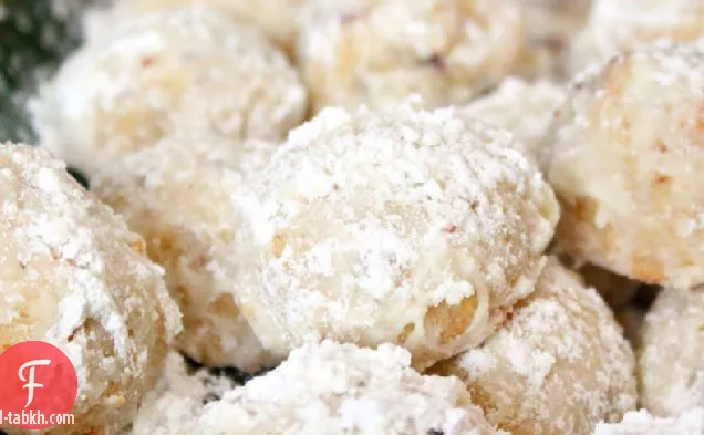 كرات البقان ذات الزبدة البنية من السكر