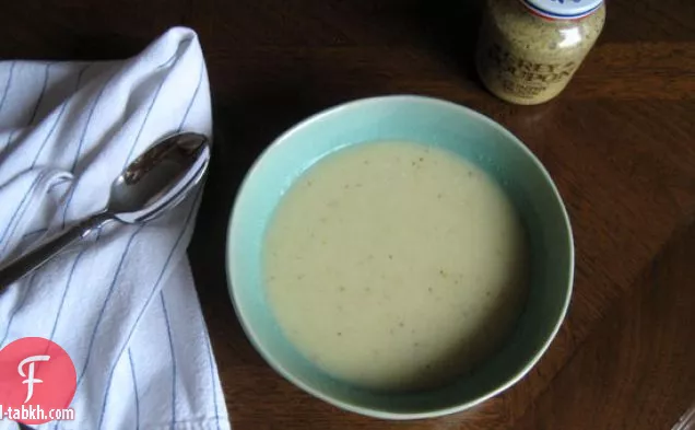 حساء الكراث القرنبيط مع الخردل
