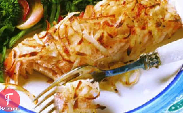 شرائح سمك السلمون مع الفجل-قشرة البطاطس