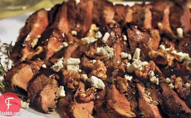 القيقب-الخردل-شرائح اللحم البلسمي المزجج مع الجبن الأزرق-حلويات البقان