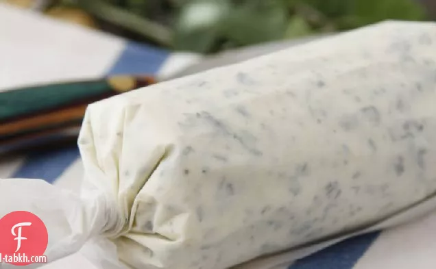 زبدة مركب عشبي سهلة يبعث على السخرية