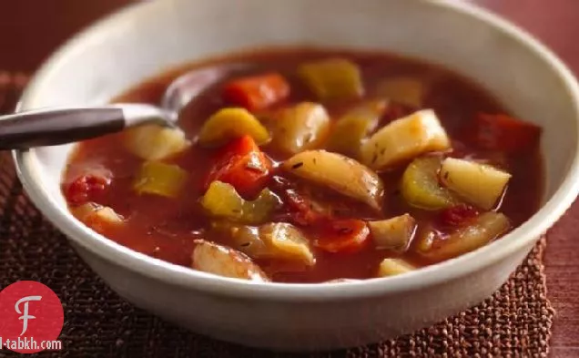 يخنة الخضار الشتوية بطيئة الطهي