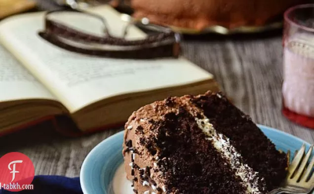 تحدي تصفيف الطعام / كعكة الشوكولاتة المملحة مع حشوة المارشميلو المحمصة