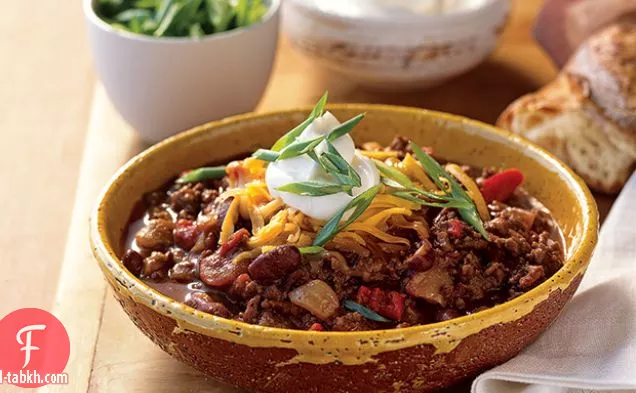 لحم البقر والبيرة الداكنة الفلفل الحار