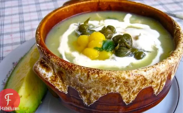 أجياكو: شوربة الدجاج والبطاطس الكولومبية