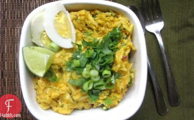 كيدجيري (أرز بريطاني بالكاري مع سمك الحدوق المدخن)