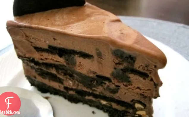 كعكة الآيس كريم الشهيرة بسكويت الويفر بالشوكولاتة