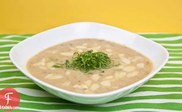 شوربة اللوز بالدجاج سريعة وسهلة