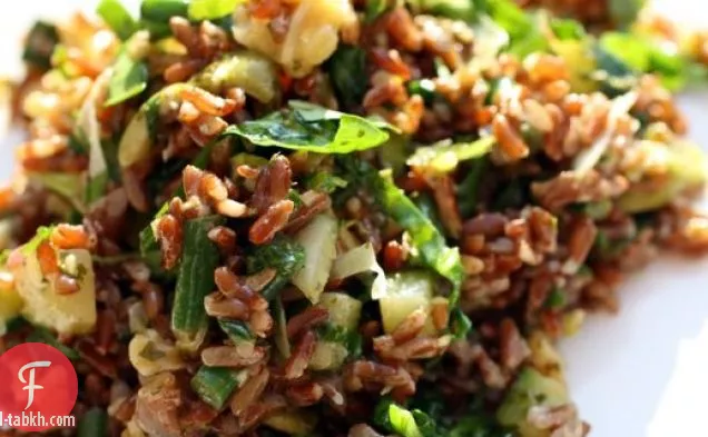 سلطة الأرز الأحمر كامارغ