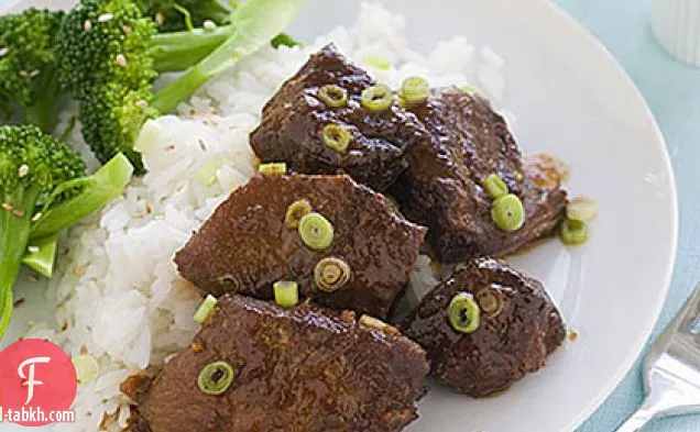 العسل الصويا مطهو ببطء لحم الخنزير الكتف