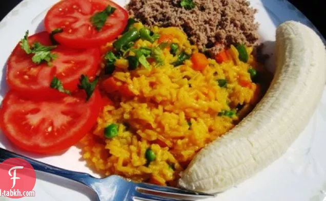 أرز سوبي مع مسحوق اللحم البقري (أروز أسوبادو يخدع كارني إن بولفو)