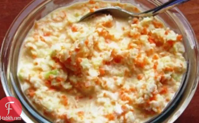 سلطة الكرنب الكولومبية (إنسالادا دي ريبولو وزاناهوريا)