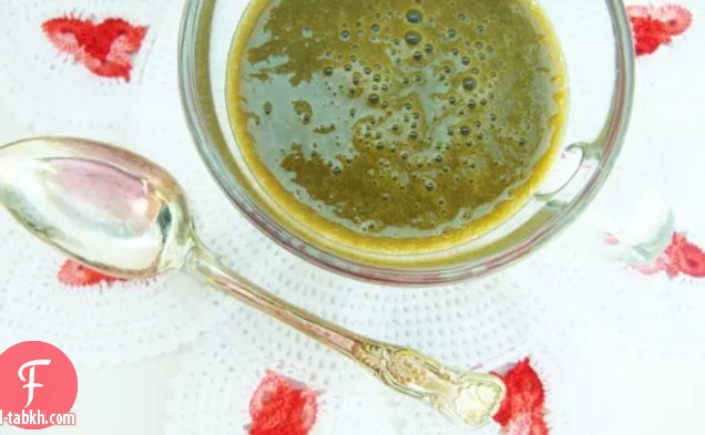 عصير الفراولة والسبانخ