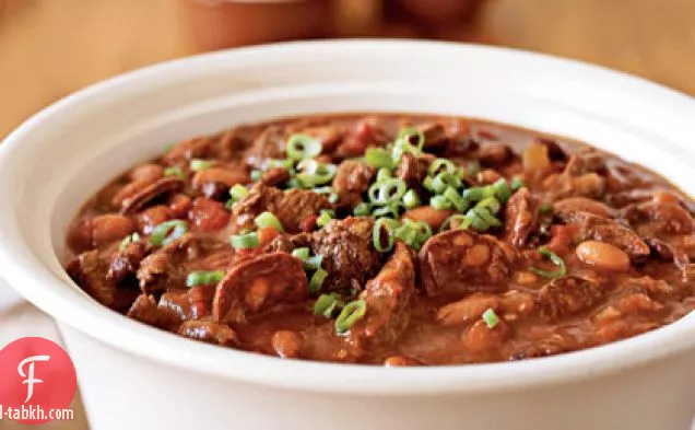 لحم البقر والفاصوليا السوداء والفلفل الحار كوريزو