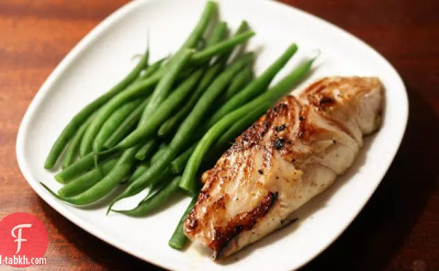 سمك القد الأسود المشوي مع الوسابي الطازج والميرين