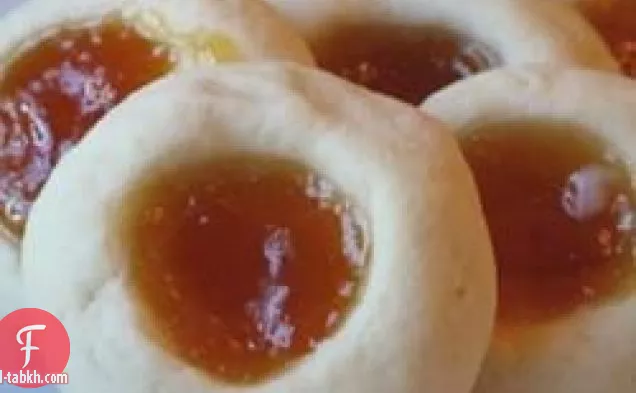 المشمش كريم الجبن الإبهام