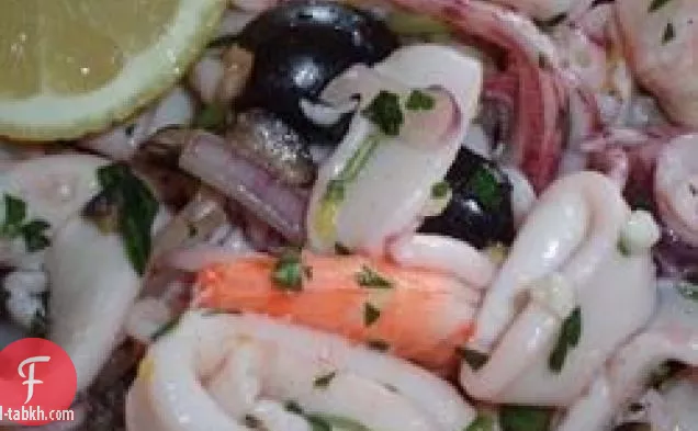 سلطة كالاماري جرامي